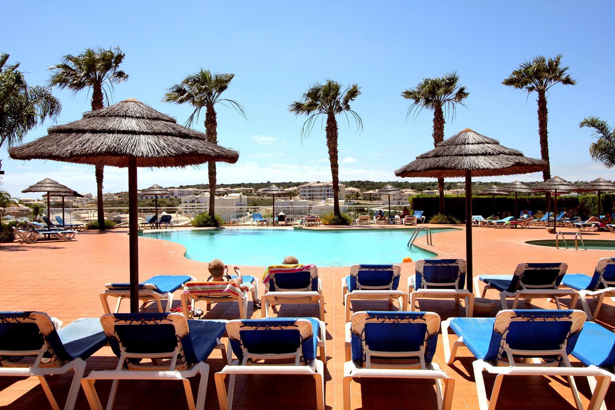 Vila Mos - Beach Resort Лагуш Екстер'єр фото